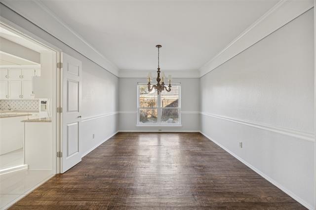 Photo - 709 Bridget Way