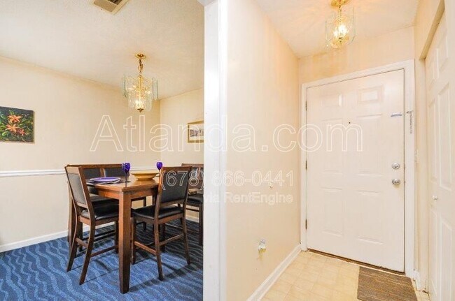 Photo - 3595 Woodbriar Cir