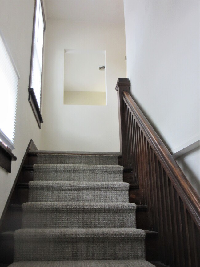 Photo - 108 W Columbia Ave Unit 201