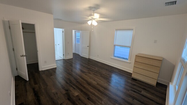 Photo - 3544 3rd Ave N