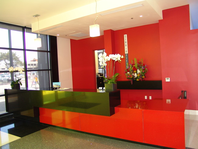 Building Photo - Studio 15 Rental