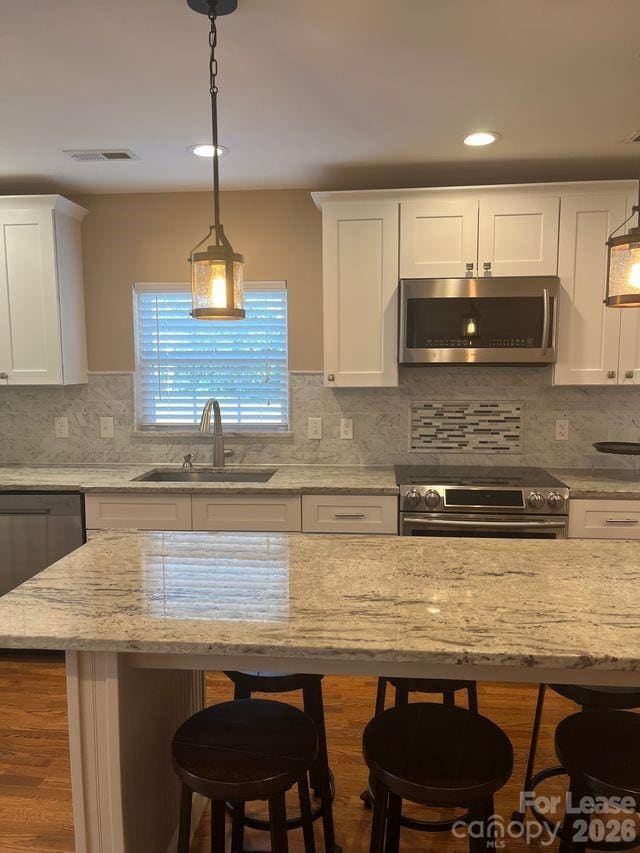 Photo - 9015 Carastan Dr