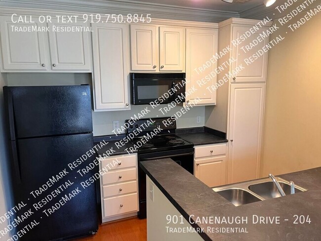 Photo - 901 Canenaugh Dr