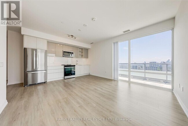 Photo - 50 Dunfield Ave Unit PH19