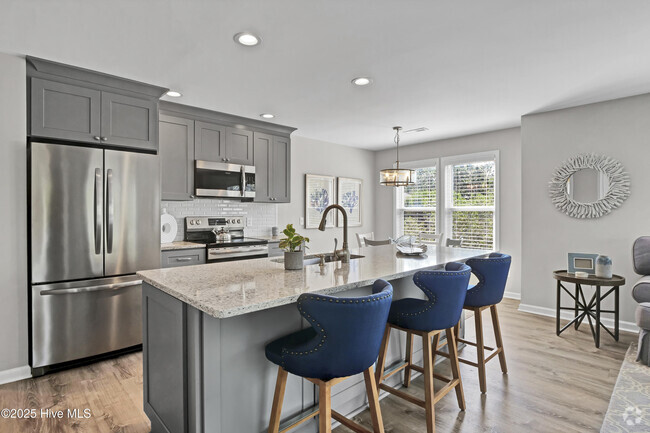 Building Photo - 3350 Club Villas Dr Unit 1305 Rental