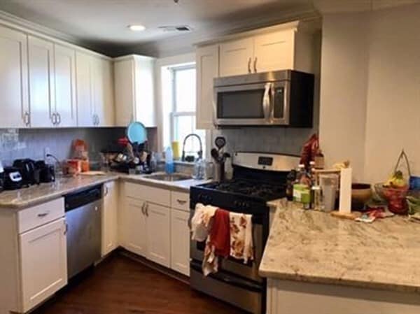 Photo - 142 Centre St Unit 2