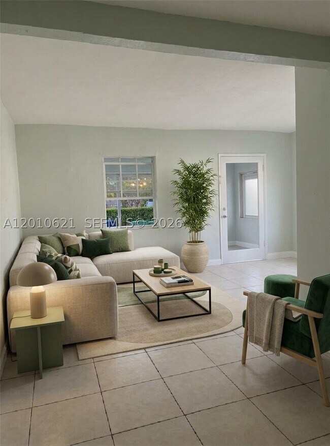 Photo - 2412 SW 11th St Unit 1