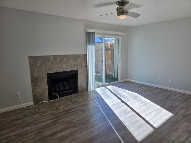 Photo - Wonderful Mountain Meadows "end unit" Unit 55