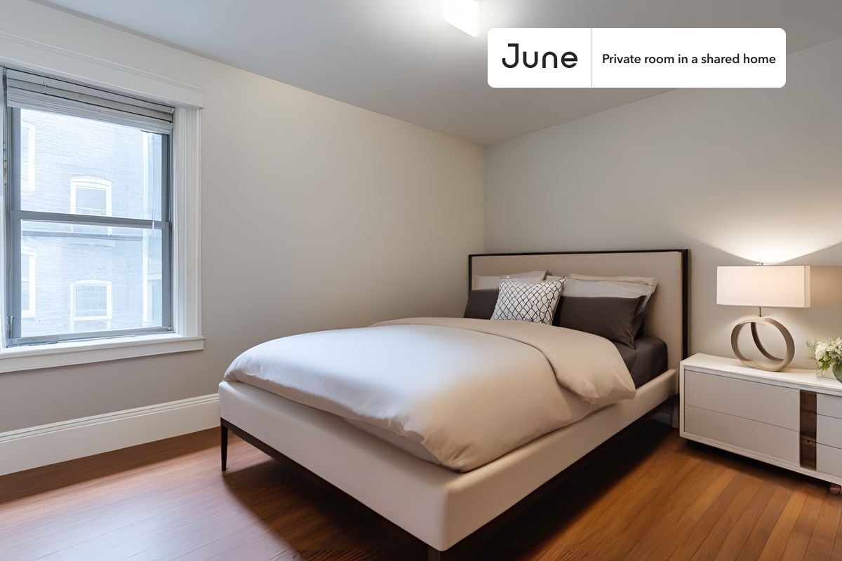 Private bedroom in 4 bed/2 bath Home - Private bedroom in 4 bed/2 bath Home