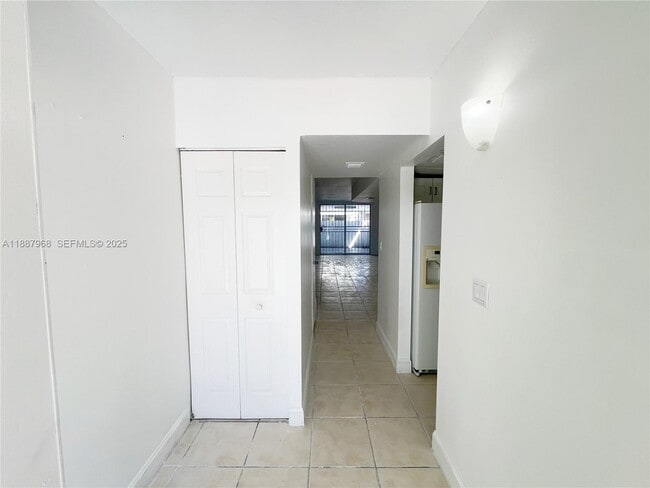 Photo - 3895 W 9th Way