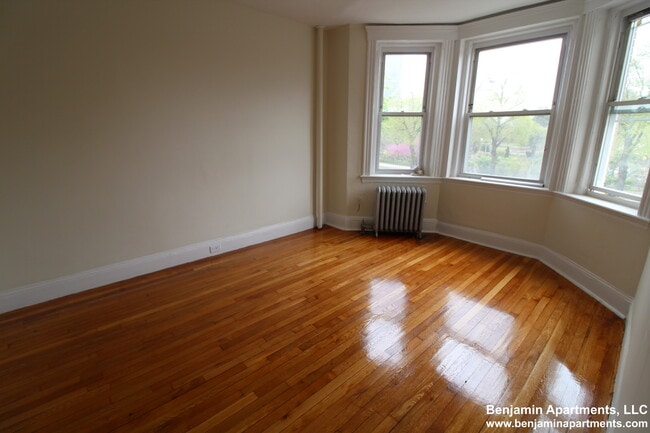 Building Photo - 1191 Boylston St