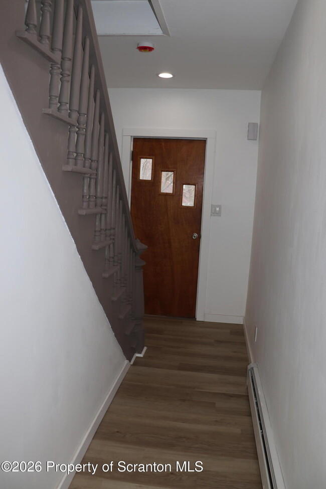 Photo - 710 W Lackawanna Ave