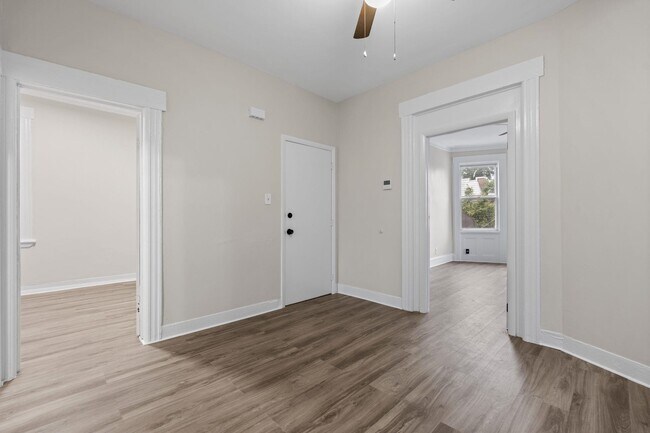 Photo - 292 Claremont Ave