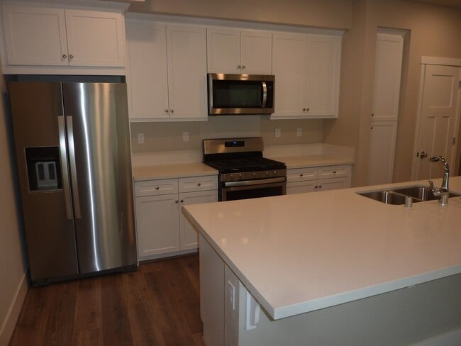 Photo - Spacious 3-Bed, 2.5-Bath Home in Tahoe Par...