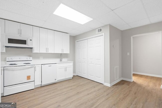 3418 Rose Arbor Ct Unit B