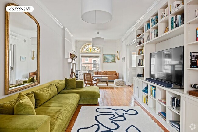 Building Photo - 52 Midwood St Rental