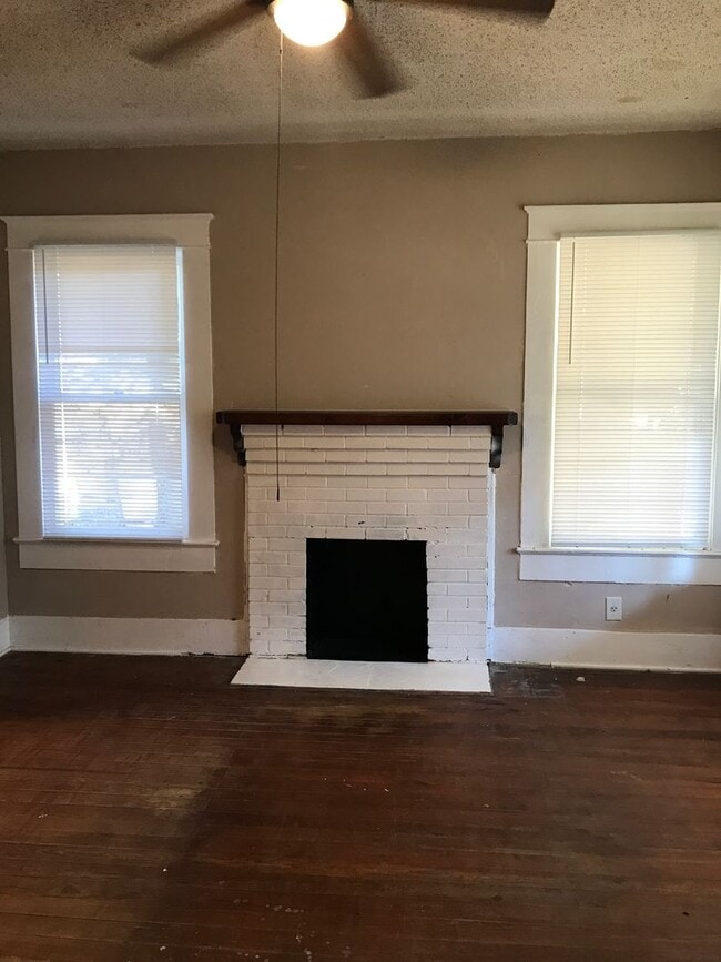Building Photo - ****408 Chester - Alexandria