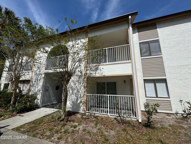 Photo - 3102 Oak St Condo