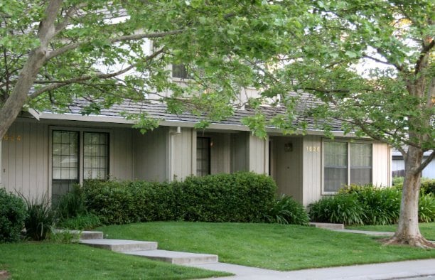 Building Photo - 1600 Valdora St