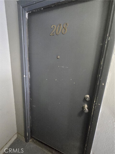 Photo - 618 W Dryden St Apartment Unit 208