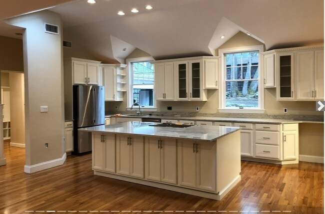 Photo - 27 Gammons Rd Unit 27