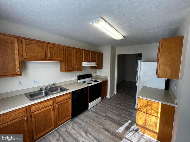 Photo - 219 Sherando Cir