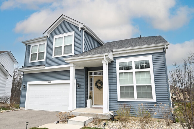 Building Photo - 1868 Forest View Ct