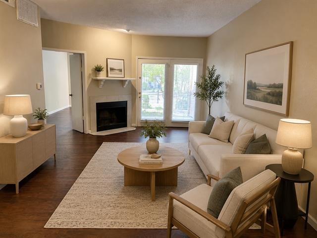 Building Photo - 5550 Spring Valley Rd Unit F15