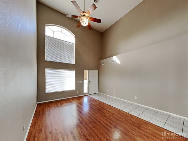 Photo - 5196 Guardian Peak St