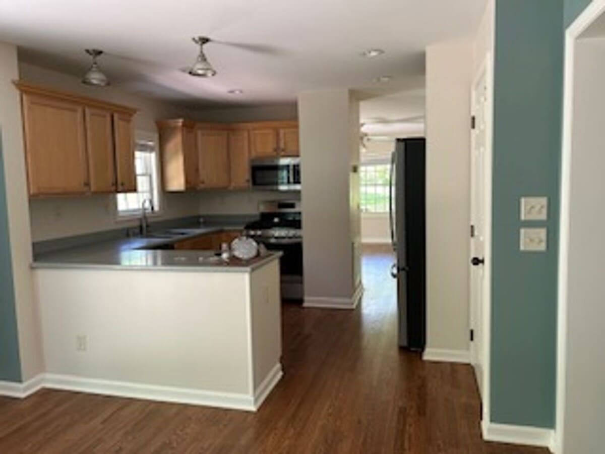 Photo - 4 bedroom located in Paint Bank, VA!