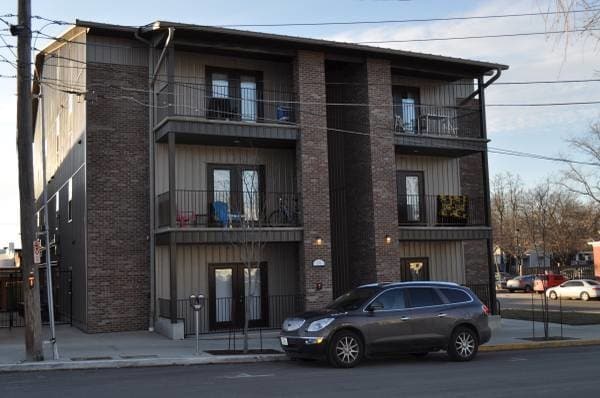 Downtown Columbia Apartments For Rent Mo Forrent Photo 223 N 9th St Unit 100