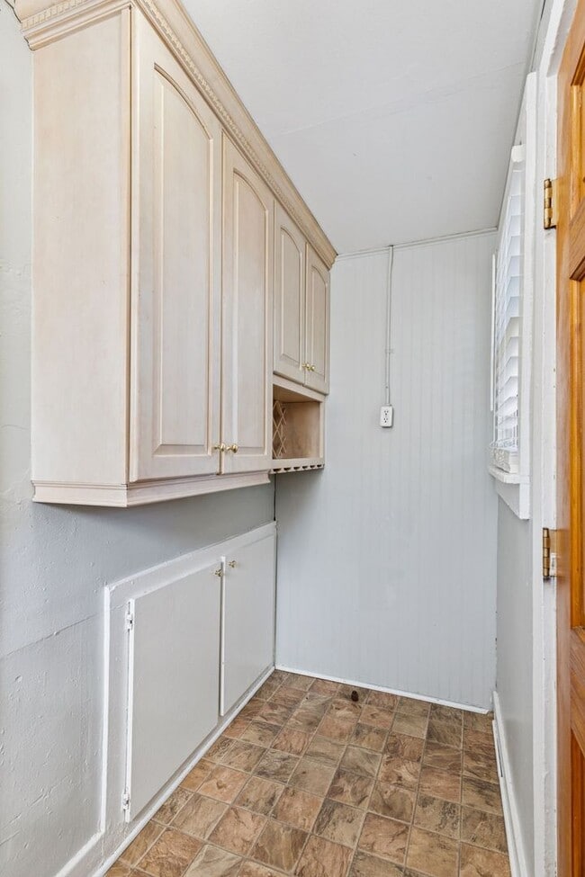 Photo - 3754 S Delaware St Unit 3752 (Back)