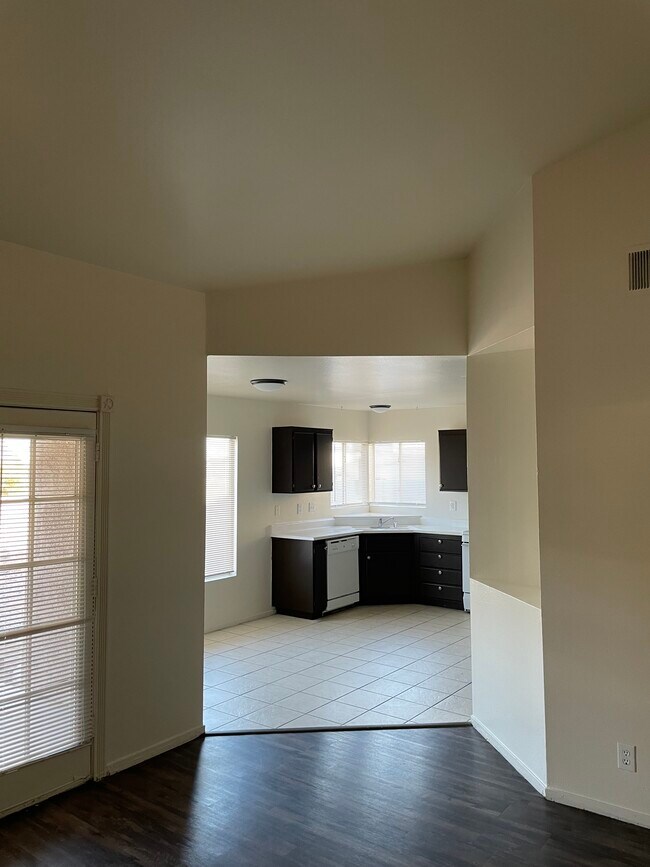 518 Reliance Ave Rental For Rent in Henderson, NV