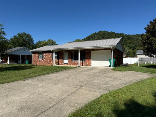 214 Maher Dr