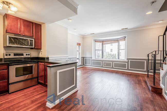 Building Photo - 1306 12th St NW Unit D