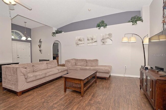 Photo - 1086 Welch Hill Cir