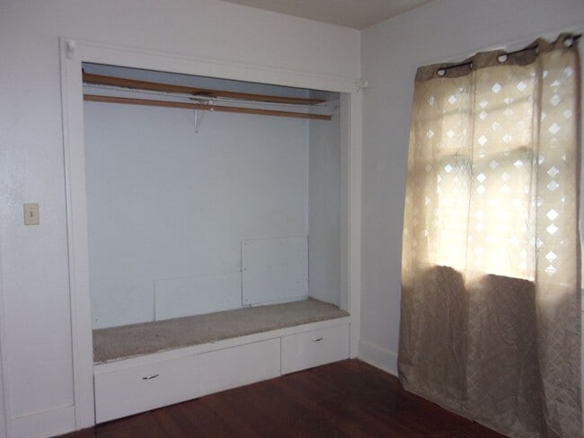 Photo - 2+bd 1ba home with storage