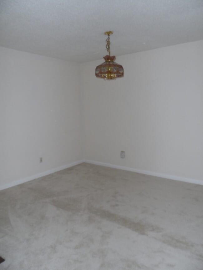 Photo - 4100 Five Oaks Dr