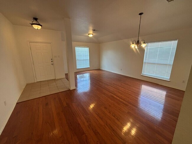 Photo - Beautiful Home in Mansfield ISD