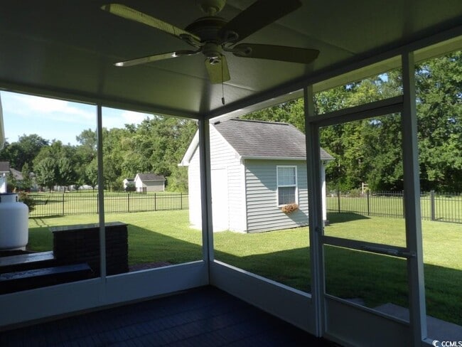 Building Photo - 124 Mesa Raven Dr