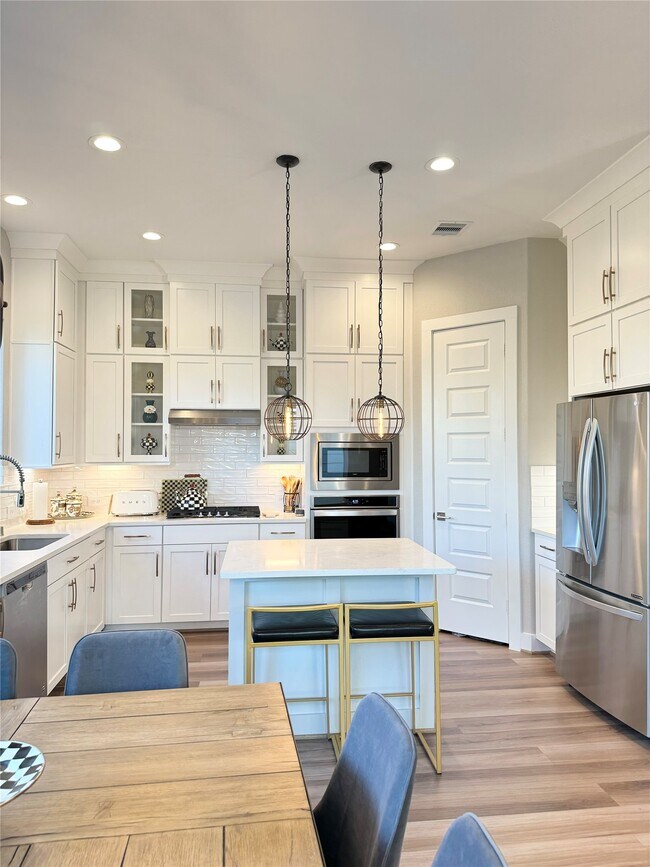 Photo - 3110 Meadow Maker Ln