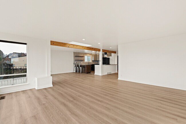 Photo - 2410 37th Ave SW Unit Upper