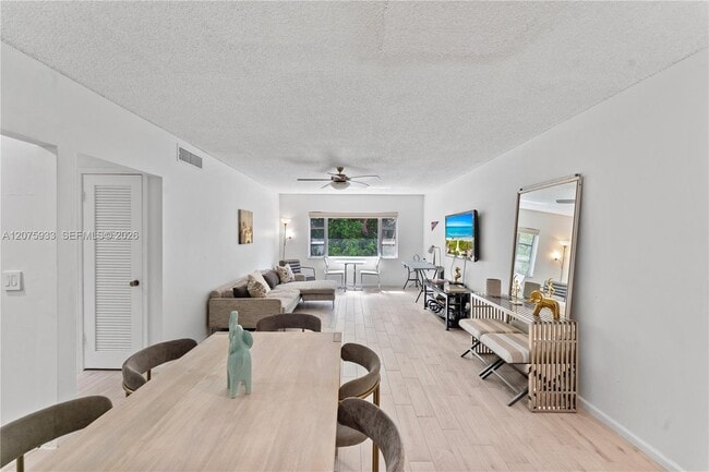 Photo - 5840 NE 22nd Way Unit 728