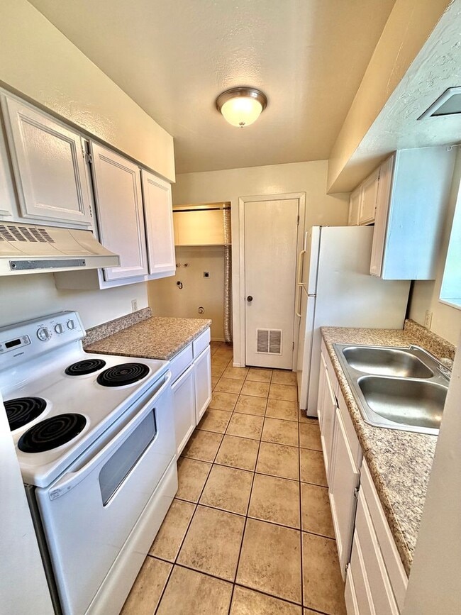 Photo - 8287 Ivy Dr Unit 8287