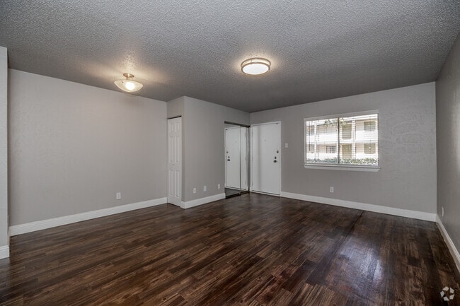 1BR, 1BA - A3R - Living Area