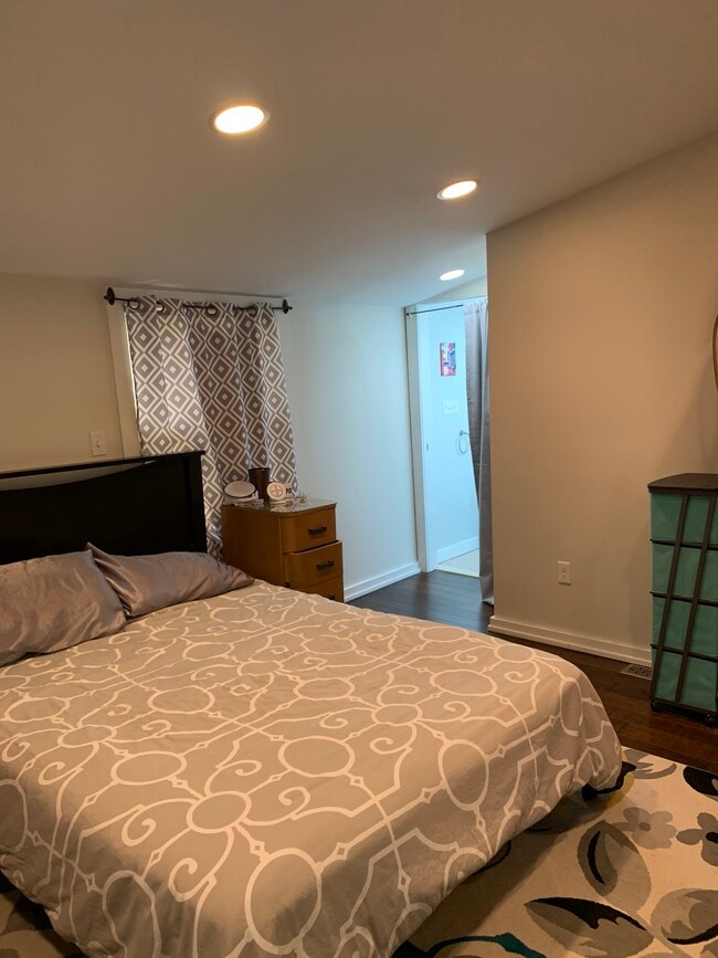 Photo - 7 Maverick St Unidad one bed