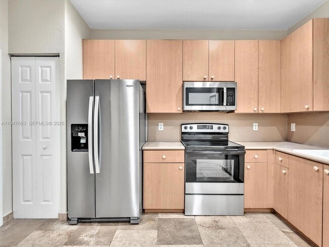 Photo - 3853 Tree Top Dr