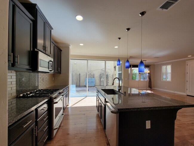 Photo - 1609 Bonanza Ln