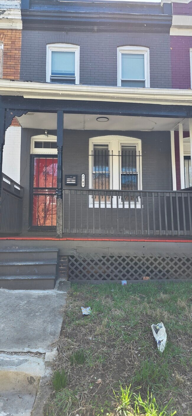 Photo - 2707 Presbury St
