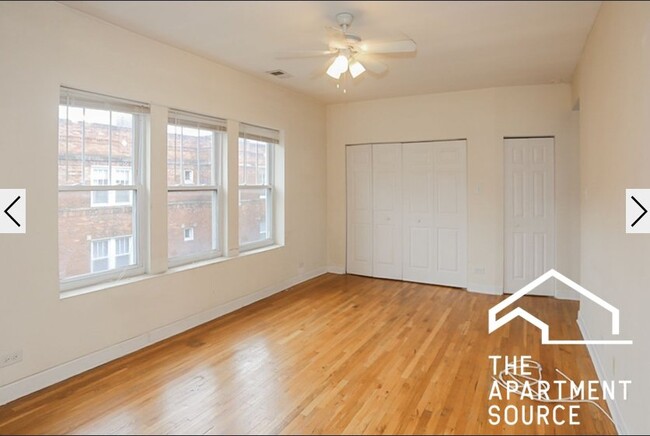 Photo - 3529 N Broadway Unidad 3